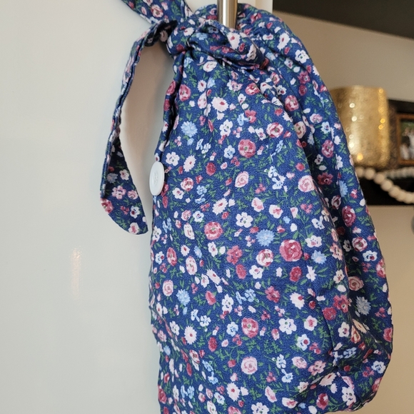 Nursing Uniform - Picture 7 of 7